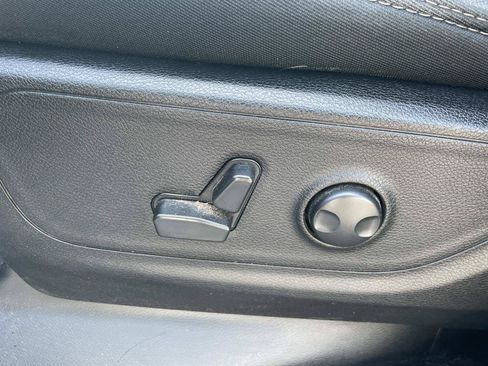 Used 2022 RAM 1500 Big Horn RWD image 19
