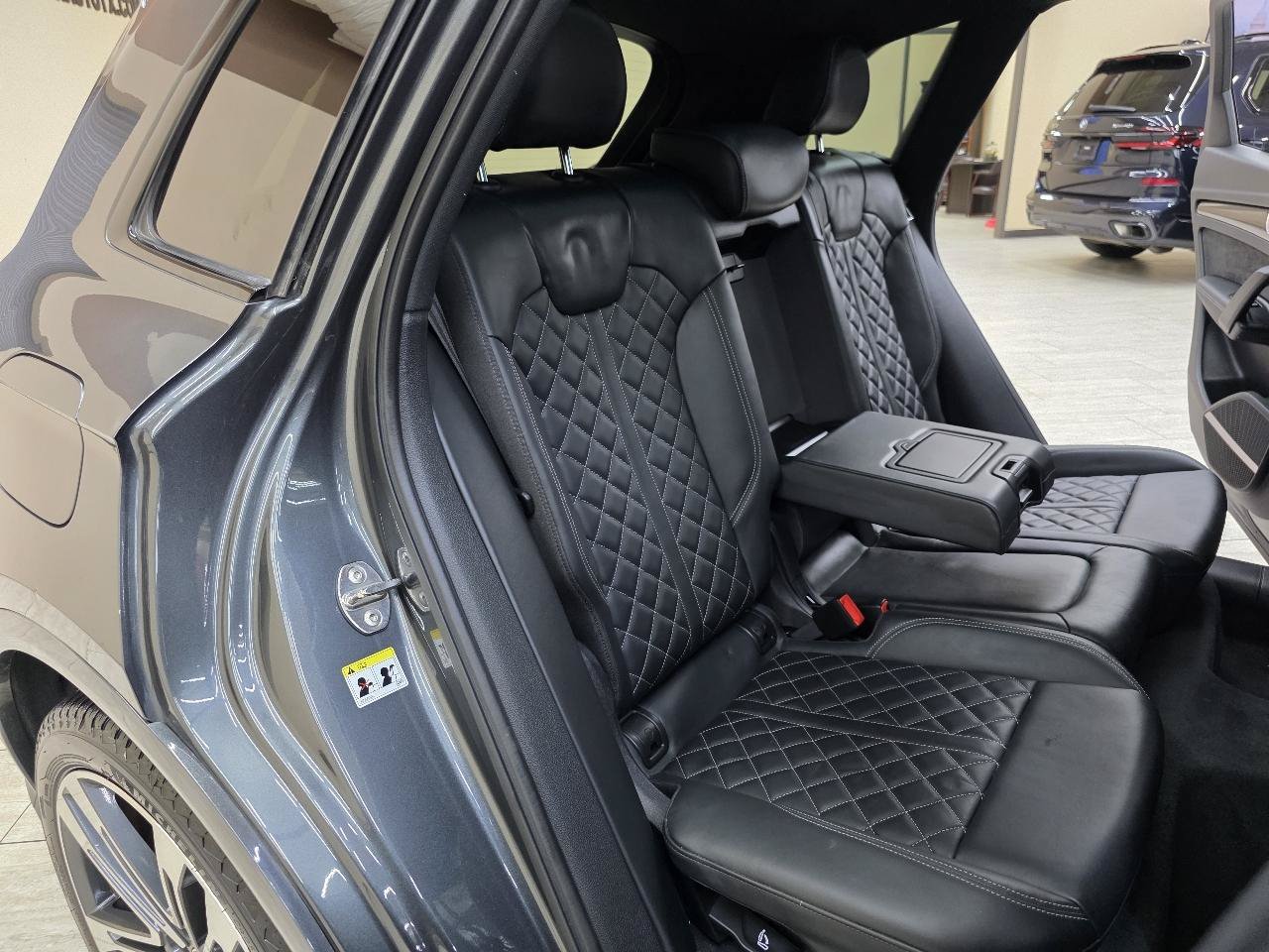 Used 2020 Audi SQ5 Prestige w/ Prestige Package AWD/4WD image 24