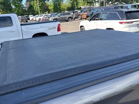 Used 2020 RAM 1500 Limited AWD/4WD image 9