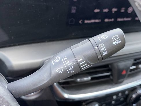 Used 2024 Buick Encore GX Sport Touring FWD image 14