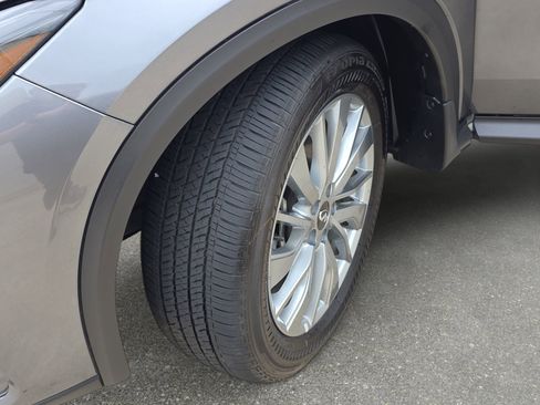 Certified 2025 INFINITI QX50 Pure image 31