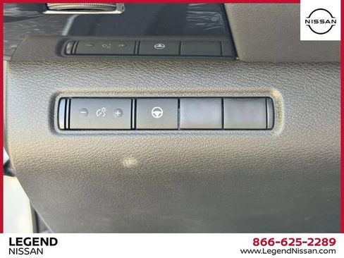 Certified 2024 Nissan Pathfinder SV AWD/4WD image 22