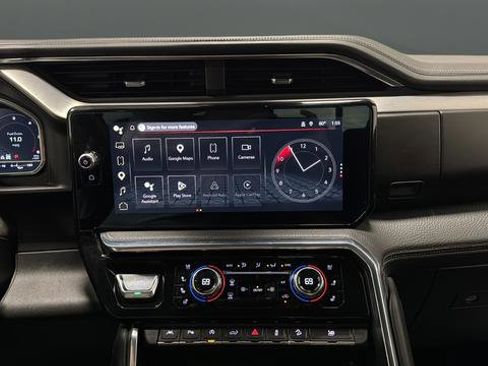 Used 2023 GMC Sierra 1500 Denali AWD/4WD image 12