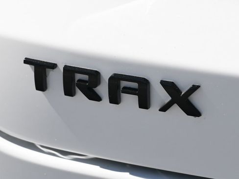New 2026 Chevrolet Trax LT w/ LPO, Blackout Package FWD image 12