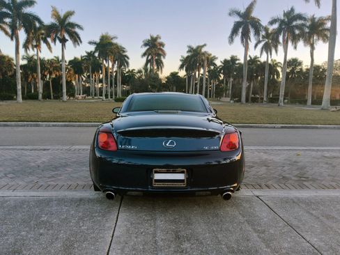 Used 2004 Lexus SC 430 Convertible RWD image 34