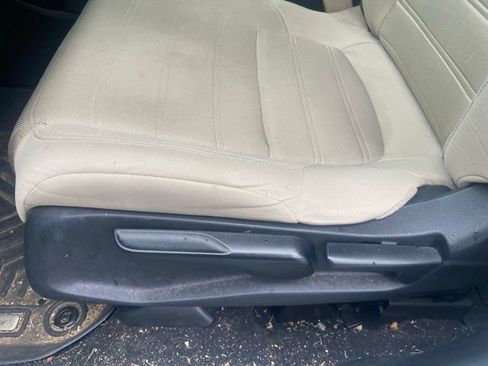 Used 2019 Honda CR-V LX image 8