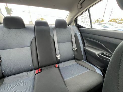 Used 2025 Nissan Versa SV FWD image 42