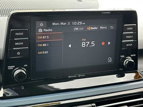 Used 2023 Kia Seltos S image 16