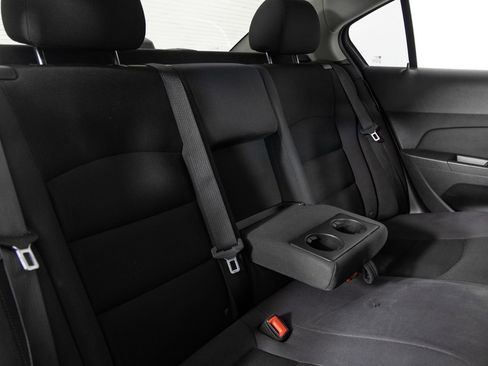 Used 2012 Chevrolet Cruze LT w/ RS Package image 23