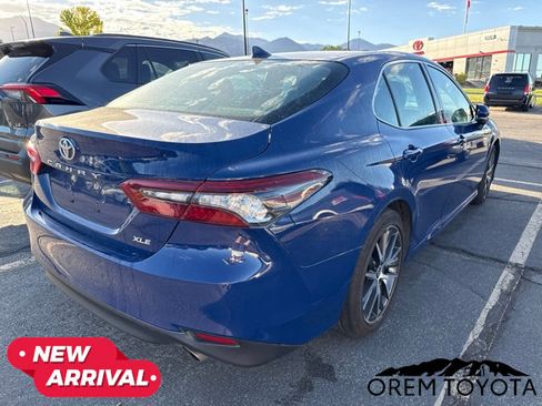 Used 2024 Toyota Camry XLE w/ Cold Weather Package FWD image 17
