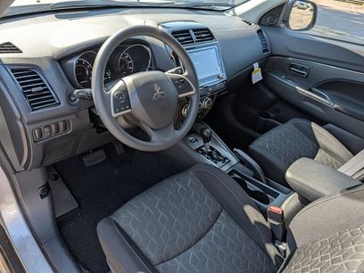 New 2026 Mitsubishi Outlander SE