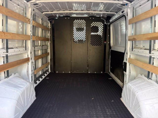 Used 2025 RAM ProMaster 2500 w/ U-Haul Equipment Group FWD image 8