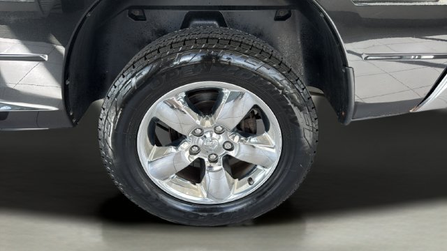 Used 2019 RAM 1500 ST w/ SXT Plus Group AWD/4WD image 25