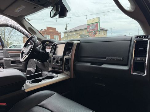 Used 2016 RAM 3500 Laramie w/ Snow Chief Group image 27