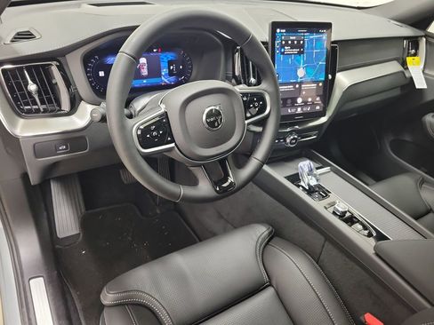 New 2026 Volvo XC60 B5 Ultra w/ Protection Package Premier AWD/4WD image 20