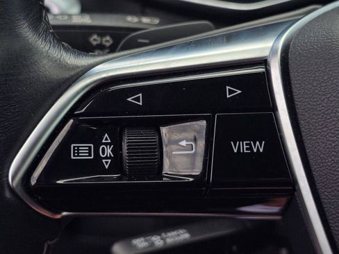 Used 2024 Audi A6 Premium Plus image 27