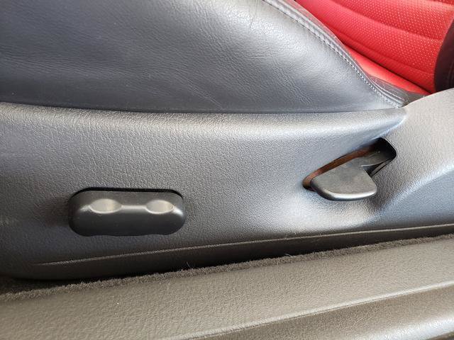 Used 2002 Ford Thunderbird RWD image 17