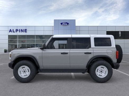 New 2026 Ford Bronco Heritage Edition AWD/4WD image 3