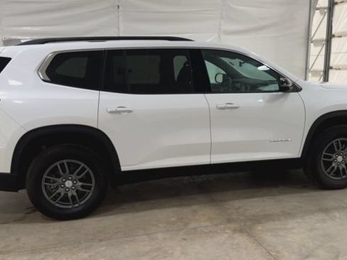 New 2026 GMC Acadia Elevation FWD image 9