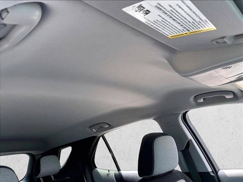 Used 2024 Chevrolet Equinox LS w/ LS Convenience Package FWD image 16
