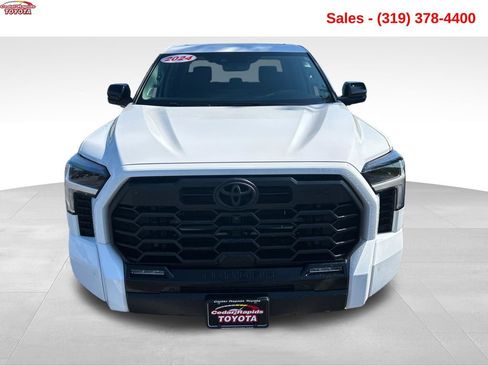Used 2024 Toyota Tundra Limited w/ TRD Off-Road Package AWD/4WD image 10