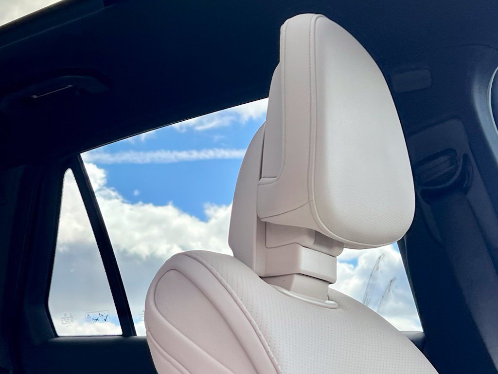 Certified 2026 Mercedes-Benz GLC 300 4MATIC image 12