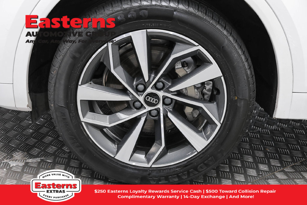 Used 2024 Audi Q5 2.0T Premium Plus AWD/4WD image 32