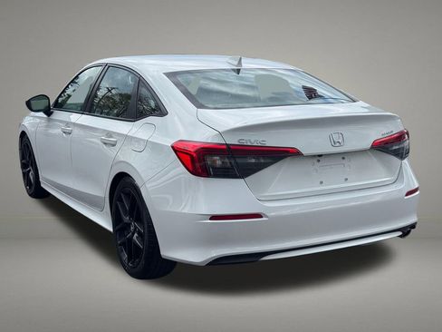 Used 2025 Honda Civic Sport image 3