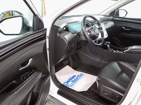 Used 2023 Hyundai Tucson SEL w/ Convenience Package AWD/4WD image 3