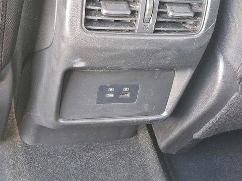 Certified 2021 Nissan Rogue SV AWD/4WD image 12