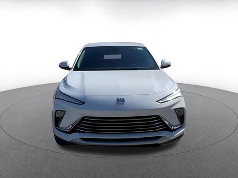 Used 2025 Buick Envista Preferred image 4