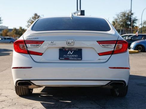 Used 2019 Honda Accord Sport image 9