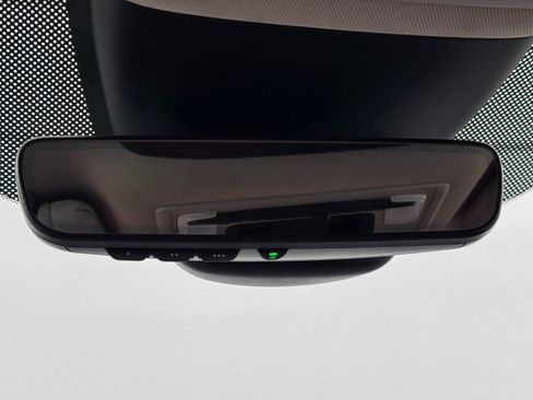 Used 2023 Honda Pilot Touring image 32