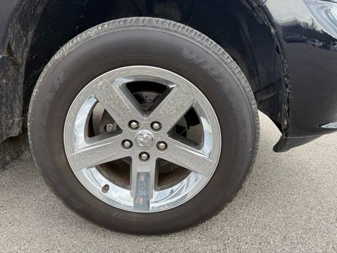 Used 2014 RAM 1500 Express AWD/4WD image 4