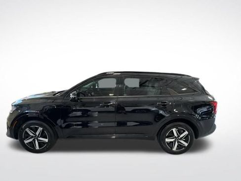 Used 2023 Kia Sorento S w/ Panoramic Sunroof Package FWD image 6