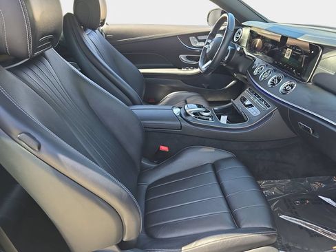 Used 2022 Mercedes-Benz E 450 Cabriolet image 12