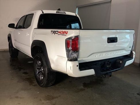 Certified 2021 Toyota Tacoma TRD Off-Road w/ Technology Package image 9