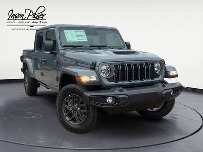 New 2026 Jeep Gladiator Sport w/ Dual Top Group