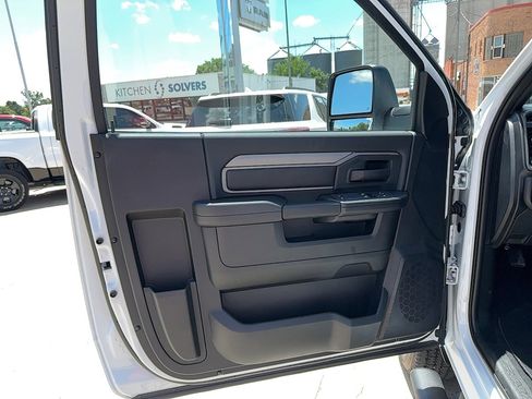 Used 2025 RAM 2500 Tradesman image 11