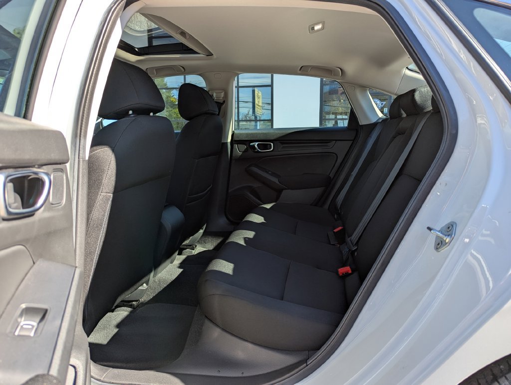 Used 2024 Honda Civic EX image 37