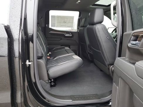New 2026 Chevrolet Silverado 1500 RST AWD/4WD image 36