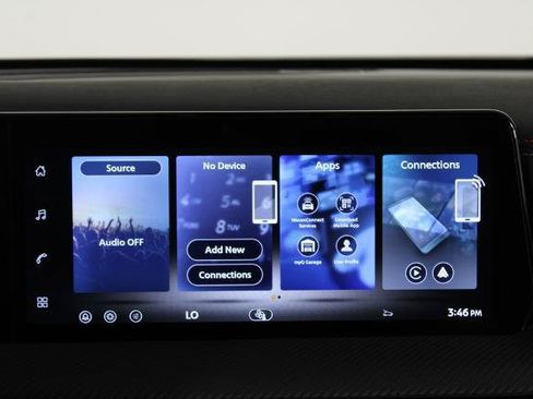 Certified 2026 Nissan Kicks SR FWD image 7