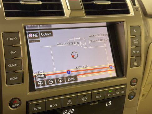 Used 2019 Lexus GX 460 Premium AWD/4WD image 23