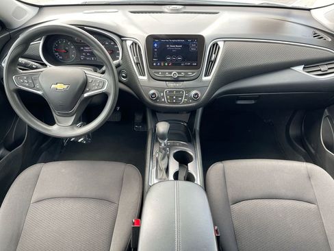 Used 2024 Chevrolet Malibu LT image 12