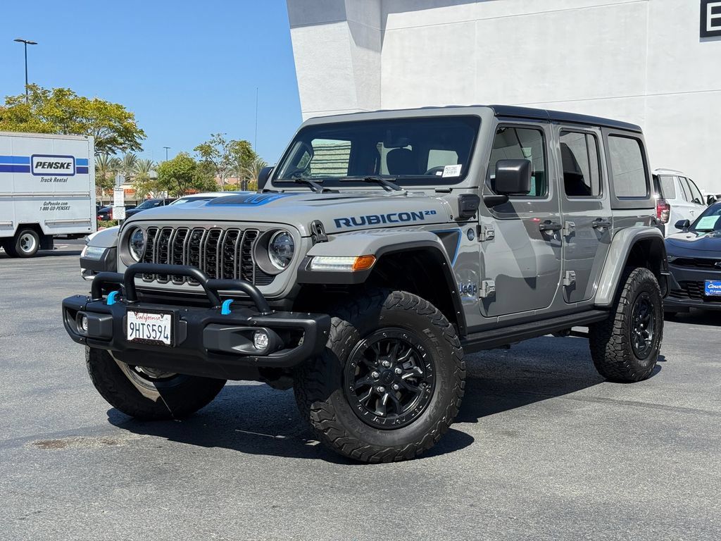 Used 2023 Jeep Wrangler Unlimited Rubicon 4xe AWD/4WD image 2