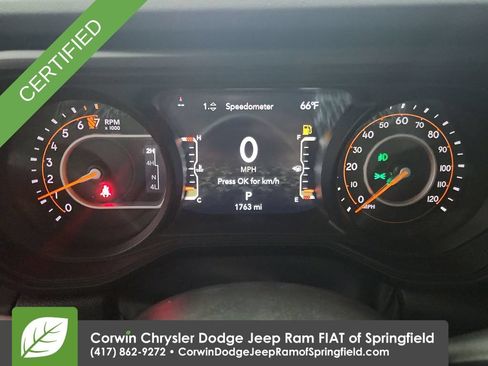 Used 2025 Jeep Gladiator Rubicon w/ Convenience Group AWD/4WD image 22