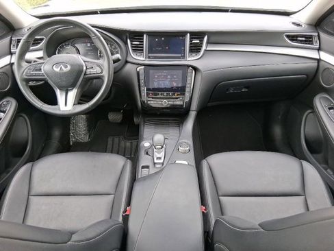 Used 2021 INFINITI QX50 Essential image 7
