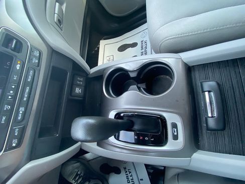 Used 2016 Honda Pilot EX image 36