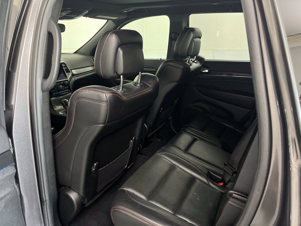 Used 2019 Jeep Grand Cherokee Trailhawk w/ Trailhawk Luxury Group AWD/4WD image 29