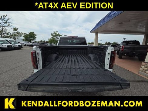 Used 2025 GMC Sierra 2500 AT4X w/ AT4X AEV Edition AWD/4WD image 19